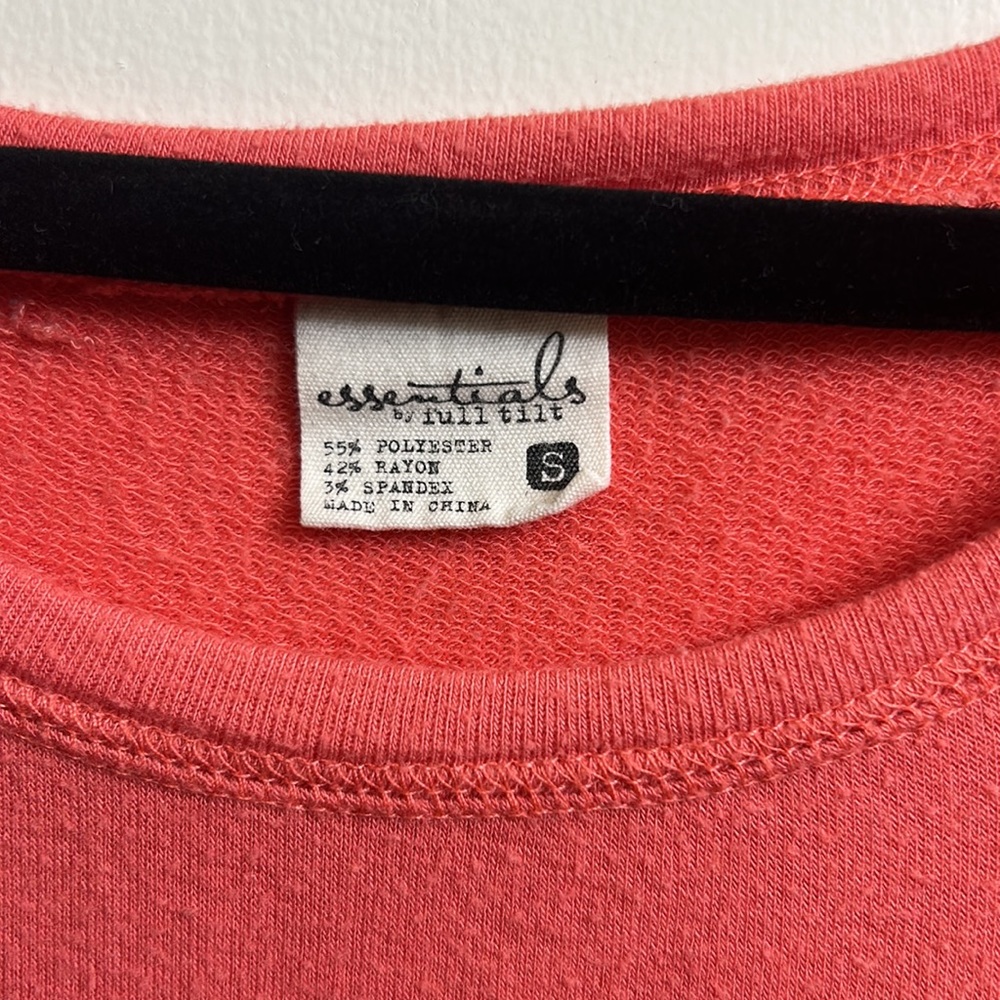 Coral Long Sleeve Size: S - Picture 3 of 3
